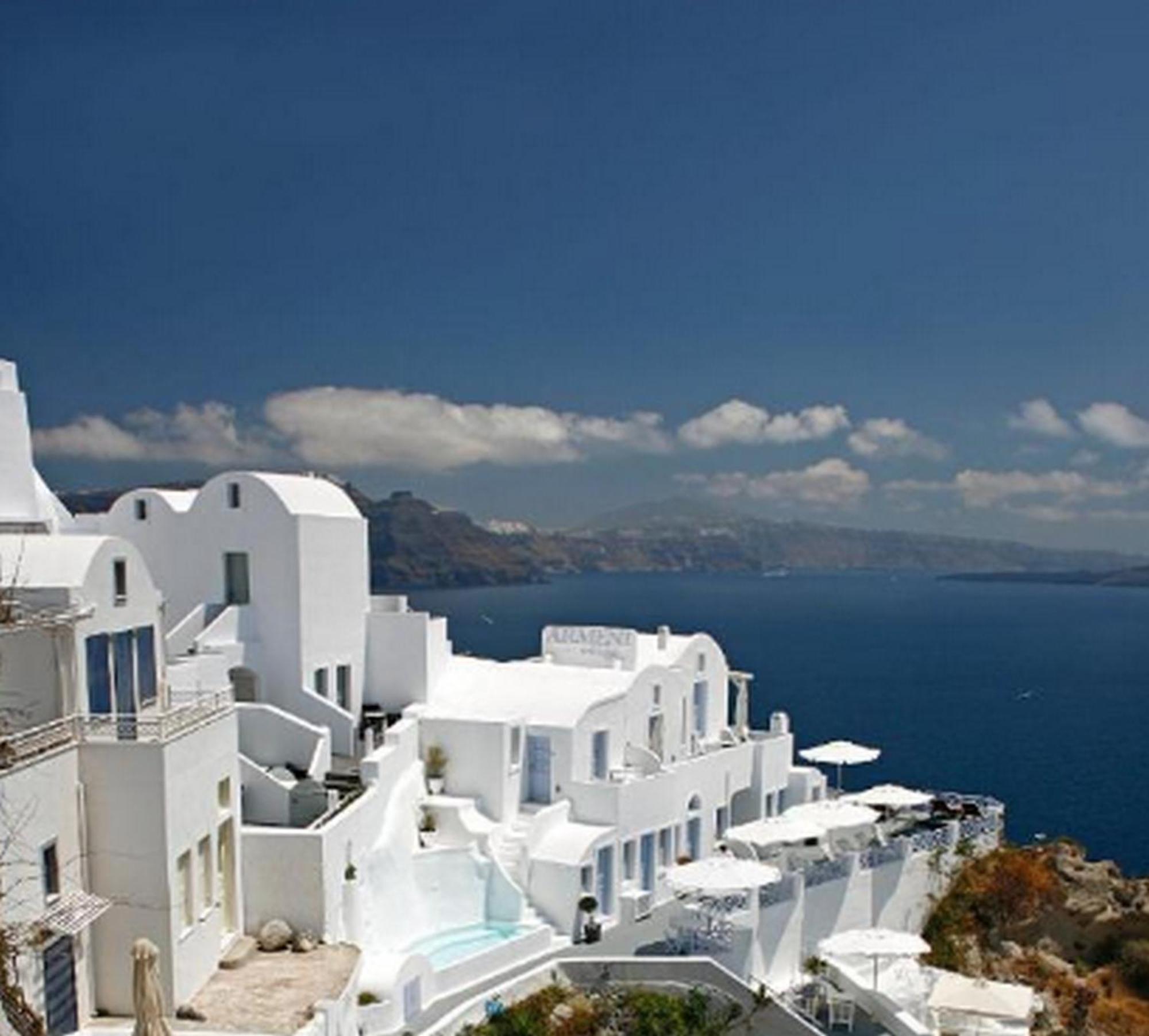 Avos Deluxe Suite With External Jacuzzi Santorini